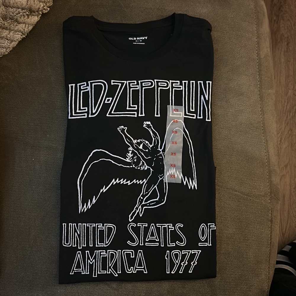 NWT Old Navy Led Zeppelin Tee 🎸